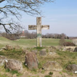 Pri­est Cross Hill