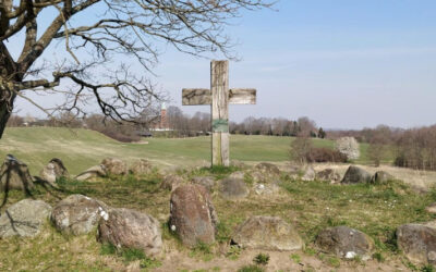 Pri­est Cross Hill